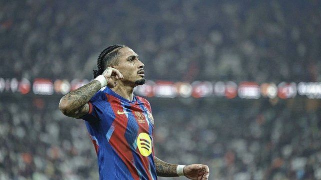 Barcelona venció al Real Madrid y se quedó con la Supercopa en Yeda.