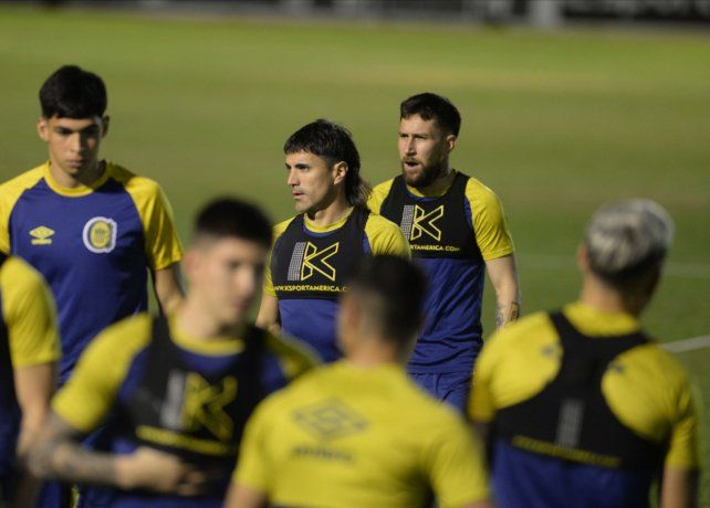 Ignacio Malcorra y Jonatan Gómez será titulares en Central ante Fortaleza.