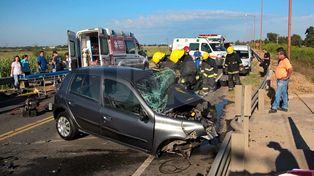 Un choque frontal entre dos autos dejó  una víctima fatal sobre la ruta 70