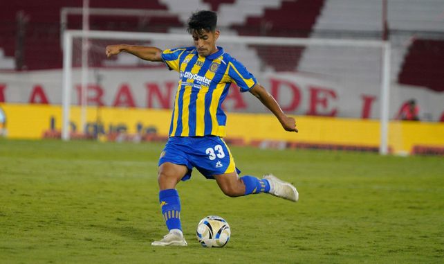 Alexis Soto tiene todos los boletos para reemplazar a Agustín Sández en la defensa de Central.