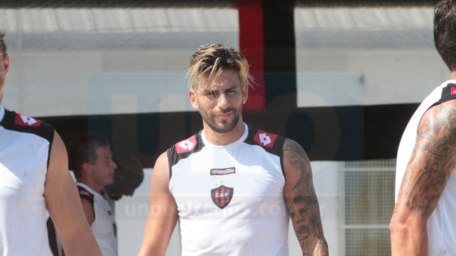 Ferrari disputó 15 encuentros con la camiseta de Patronato.&nbsp;
