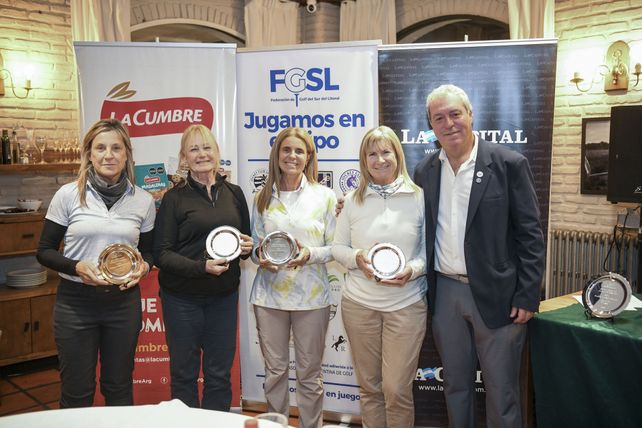 Adriana Solans, Graciela Bo, Alejandra Almendares, Claudia Corbella y Fernando Sexer