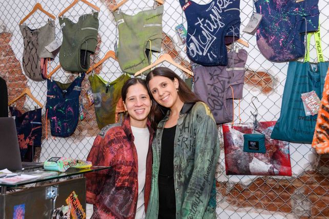 Elizabeth Gaona y Sofía Duret