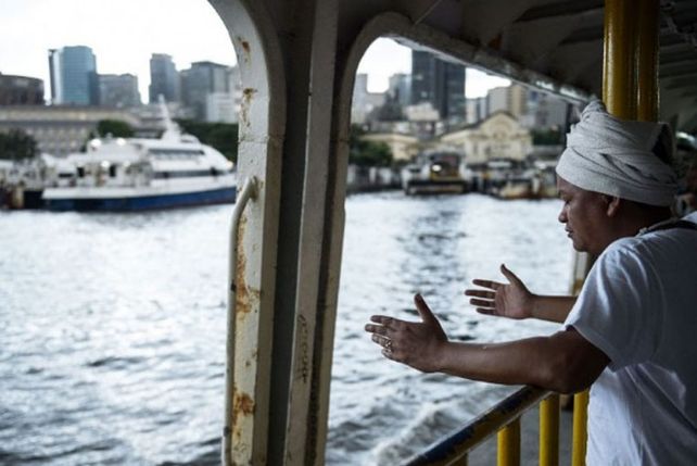 Brasil rinde homenaje a la diosa del mar