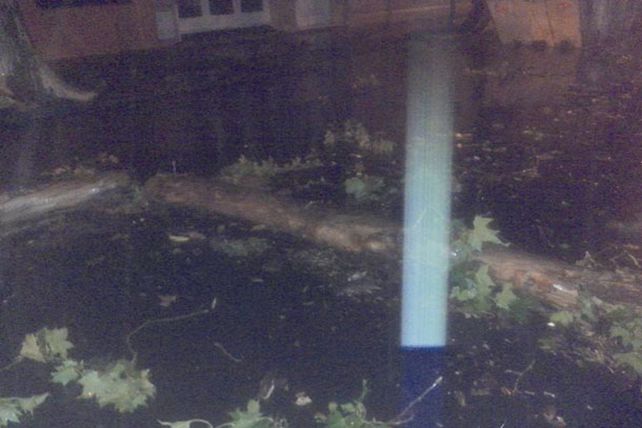Como se anunciaba, llegó la lluvia y se renovó el alerta por tormentas fuertes