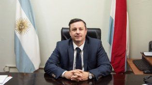 Julián Maneiro venía desempeñándose como secretario de Asuntos Políticos desde el inicio de la gestión y asume en reemplazo de Martín Acevedo Miño.