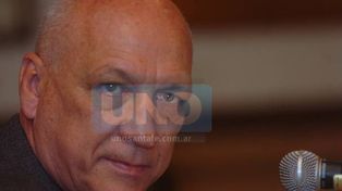 Bonfatti: Es inviable la prestaci&oacute;n de servicios si no suben los impuestos