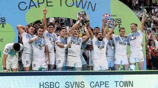 Los Pumas 7s son campeones del Seven de Ciudad del Cabo.