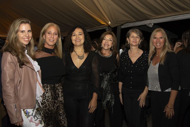 Carina Dascanio, Gabriela Ameriso, Beatriz Ramírez, Mabel Marrone, Jaqueline Ortolani y  Susana Viñuales