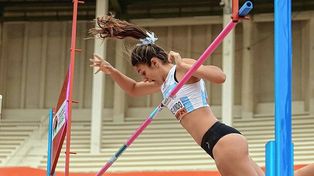 &nbsp;La garrochista Luciana Gómez Iriondo iba a competir en el Panamericano U20 de Brasil que fue cancelado.