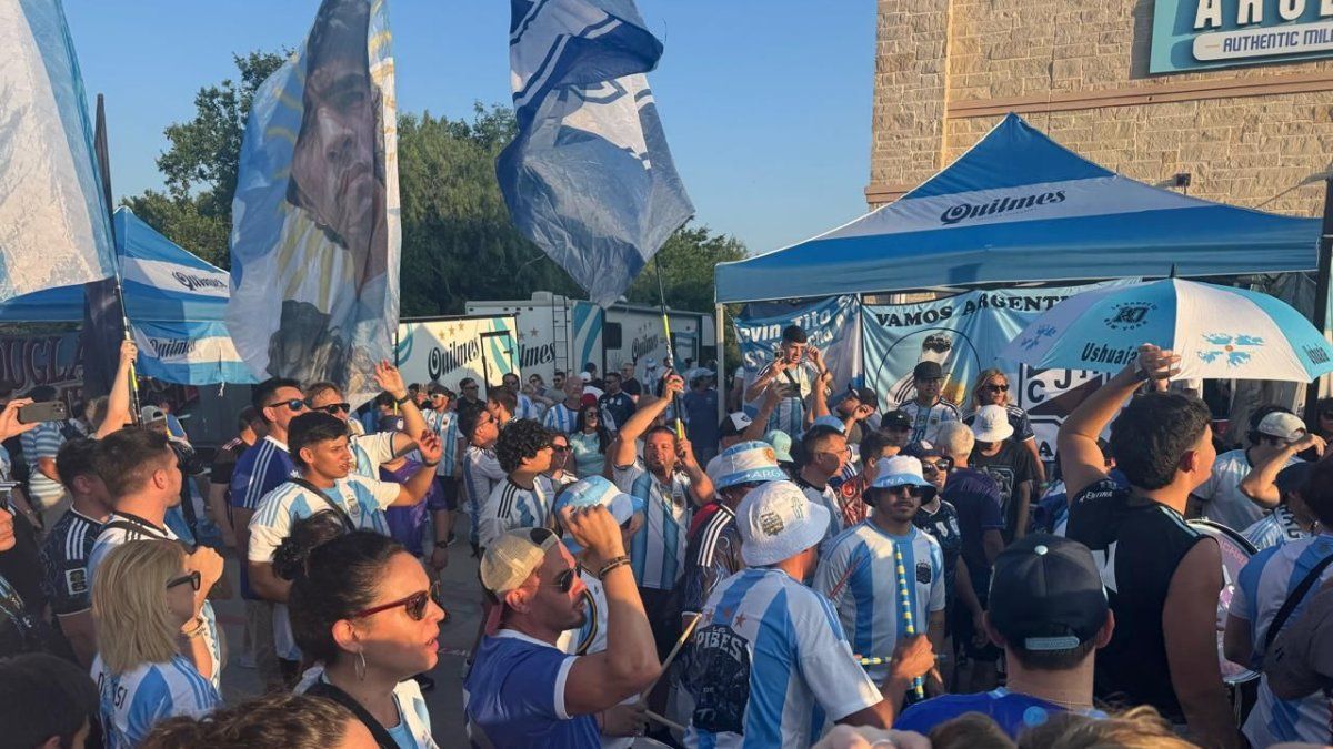 En tierra de cowboys y rodeos, el banderazo argentino armó la fiesta en Dallas