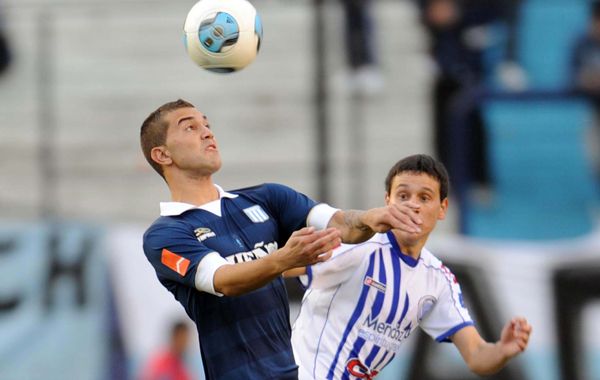 Racing y Godoy Cruz protagonizaron un empate que los dejó ...