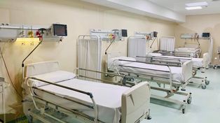 El hospital Cullen se quedó sin camas en la terapia no Covid 
