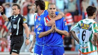 Unión buscará ganarle a Banfield en Santa Fe luego de 11 años