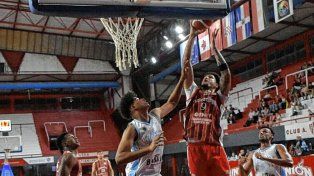 Oberá TC aplastó a Unión y se quedó con el Súper 4 en el Malvicino
