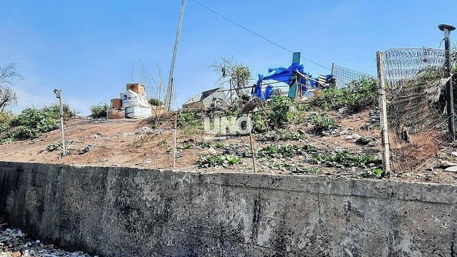 Vecinos de barrio Roma preocupados por el avance de construcciones irregulares.&nbsp;