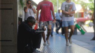 En Argentina, la pobreza alcanzó el 57%. En Santa Fe, más de 13.000 familias tienen problemas para alimentarse
