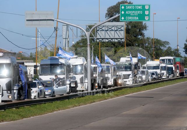 Camioneros y una paritaria que comienza con pedidos del 42%