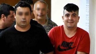 Andy Caminos rumbo a una audiencia en Tribunales. Aceptó condenas por numerosos delitos.
