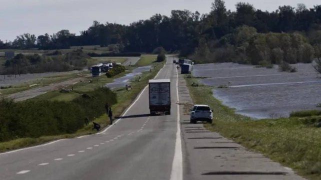 Con restricciones, habilitan la autopista Rosario - Buenos Aires en sentido a CABA