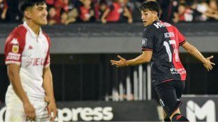 Newells se quedó con un triunfazo ante Huracán y se ilusiona con los octavos