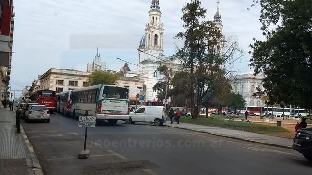 UTA convocó a un paro sorpresivo de colectivos