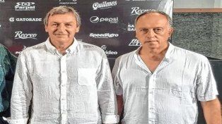 José Martín (derecha), vicepresidente primero de Colón, admitió la preocupación por el pobre presente futbolístico.