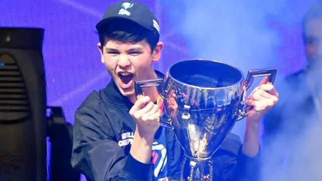 Un chico argentino ganó 900 mil dólares en el Mundial de Fortnite