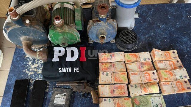 Los elementos secuestrados durante el allanamiento en Colastiné Norte que terminó con una mujer y un hombre detenido