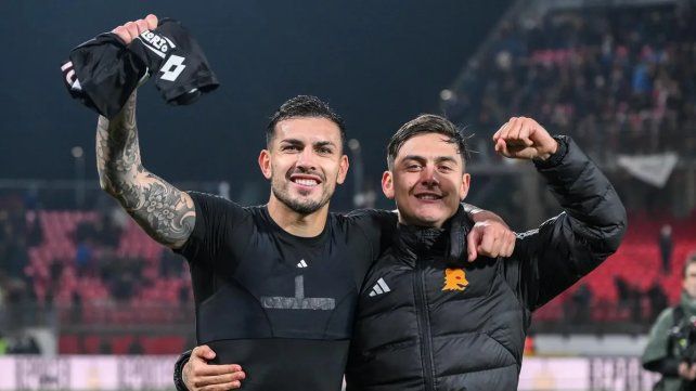 La Roma de Paredes y Dybala enfrenta a Milan por los cuartos de final de la Coppa Italia.