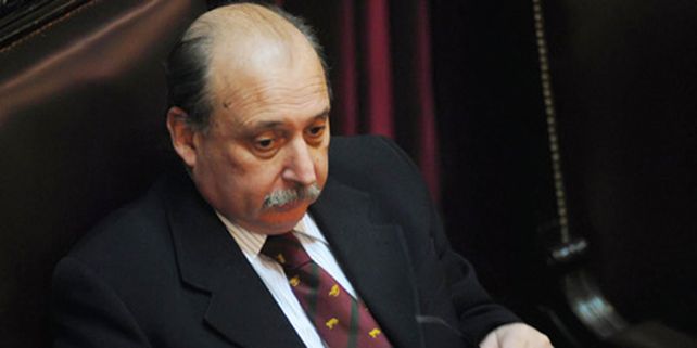 Denuncian a Pichetto, Pampuro y Fern&aacute;ndez por supuesta intimidaci&oacute;n a Cobos