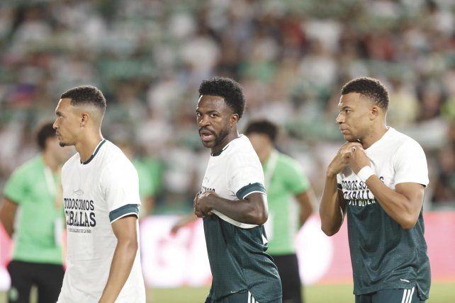 Vinícius y Mbappé se sumaron al apoyo a Ceuta, pero a medias