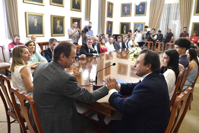 Bordet relanzará con Nación una nueva política de viviendas