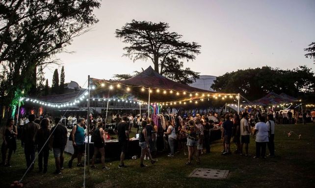 El sector gastronómico estuvo ubicado sobre el sector lindero a Chacabuco.&nbsp;