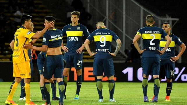 Rosario Central venció a Boca en un partido caliente y se metió en semis