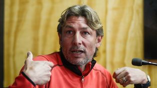 El Gringo como DT no logró enamorar a los hinchas y restan dos fechas para poder conseguir algún objetivo.