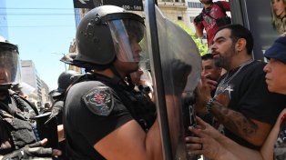 Manifestantes detenidos tras la protesta convocada por la CGT