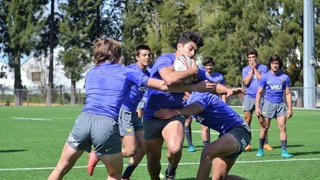 Un santafesino en el plantel de Los Pumitas M18