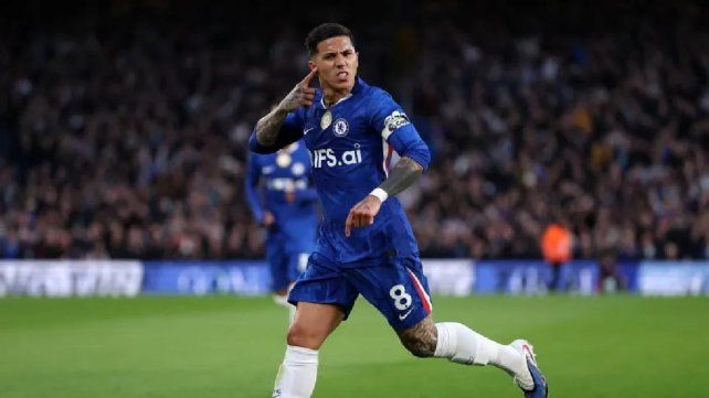 Golazo de Enzo Fernández en la victoria de Chelsea sobre Tottenham
