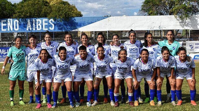 Renunció el plantel femenino de Argentino de Rosario.