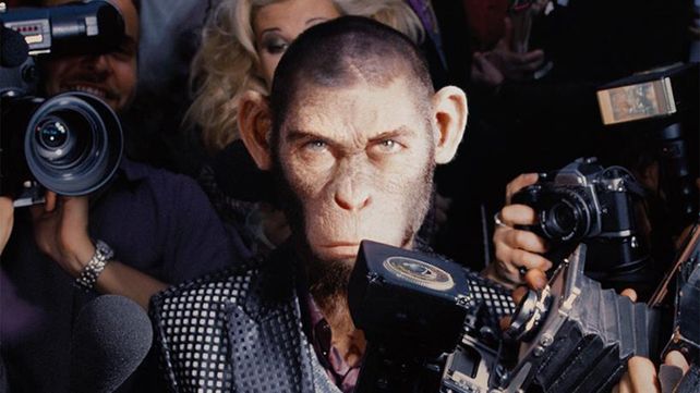 La película Better Man representa a Robbie Williams como un mono