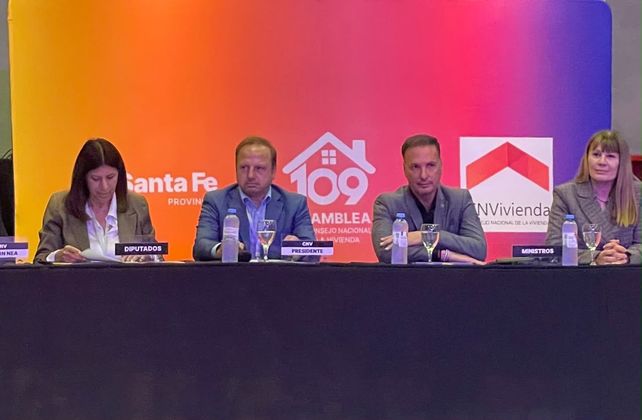 Sin política habitacional de Nación, las provincias se reúnen en Rosario para debatir cómo enfrentar el déficit de viviendas