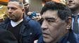 maradona estallo de bronca y aseguro que messi es un osito de peluche
