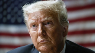 Donald Trump, acosado por los tribunales. Ahora, por robarse documentos de seguridad nacional.&nbsp;