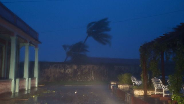 EE.UU: Millones de personas evacuadas por la llegada del huracán Matthew