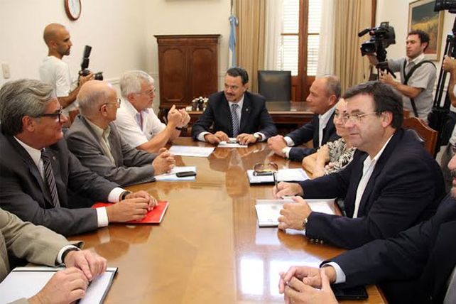 El gobierno mantendrá la segunda reunión paritaria con los estatales