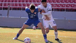 La reserva de Unión sumó un valioso empate ante Independiente