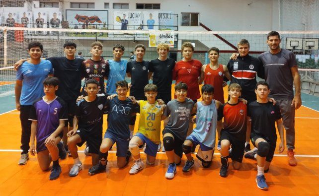 El seleccionado de caballeros de Santa Fe que jugará en Las Parejas.