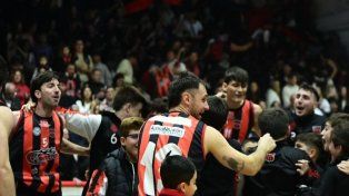 Central Entrerriano demostró su poderío de principio a fin y celebró.