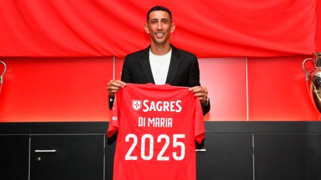 Di María decidió continuar un año más en el Benfica.
